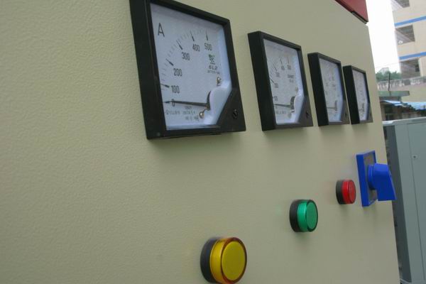 南陵配电柜-3683讲讲配电柜注意事项